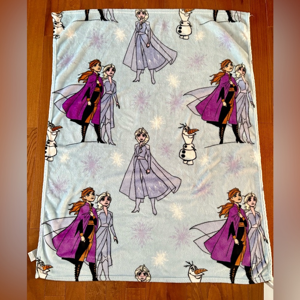 Disney Frozen Character Fleece Blanket
